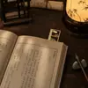 Marcador de página de metal calado estilo chino, Marcador de página estilo antiguo de la Torre del Grulla Amarilla Tendencia Nacional Caja de Regalo, Marcador de página de alto valor al por mayor