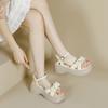 Sandalias de plataforma con lazo estilo Chanel para mujer, atuendo de verano, falda estilo hada retro, zapatos romanos con aumento de altura pequeño