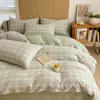 Novo Conjunto de Quatro Peças Tingido em Fio 100% Algodão Lavado Conjunto de Três Peças 100% Algodão para Dormitório Estudantil Lençol de Cama Individual Capa de Edredom Roupa de Cama