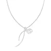 Collar con Arco de Línea Irregular de Cobre Blanco para Mujer Nicho Lujo Ligero Diseño de Gama Alta Temperamento Cadena para Clavícula Personalizada Venta al por Mayor