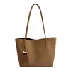 Bolsa Retrô Fosca Elegante Mãe-Filho Feminina 2026 Nova para o Trabalho Bolsa de Ombro Grande Bolsa Tote de Mão de Alta Qualidade