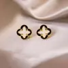 Brincos de Flor em Zircônia Microincrustada de Luxo Leve e Requintados, Tarraxas de Pérola Elegantes e de Alto Padrão, Brincos com Design de Nicho e Estilosos