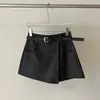 Pantalones Falda de Cuero Minimalistas Estilo Coreano Ajustados 2026 Otoño Nuevos Versátiles Adelgazantes Color Sólido Pantalones Falda Irregulares