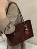 Bolsa Grande Estampa Leopardo Retrô Feminina 2026 Outono/Inverno Nova Bolsa de Ombro Única para o Dia a Dia Bolsa Tote Simples Bolsa Saco