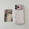 Funda de Espejo Redonda con Lunares y Cuadros Rosas Adecuada para Teléfono Apple 17 Pro Max, Sensación de Alta Gama, Diseño de Ventana Grande, Estilo de Nicho