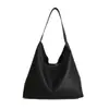 Bolsa Tote com Padrão Trançado Moda Retrô para Mulheres Estilo Coreano Roupas de Trabalho e Dia a Dia Nova Tendência Outono 2025 Bolsa de Ombro Versátil