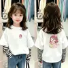 Colección de otoño para niñas: camiseta interior de algodón puro, ropa para niños, camiseta de manga larga con cuello redondo 2026, para niños y adolescentes de talla mediana y grande, una prenda superior con apariencia de dos piezas