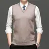 Chaleco de Color Sólido para Hombre Otoño Invierno Básico de Punto con Cuello en V Chaleco Cardigan Capa Base Casual para Mediana Edad Chal de Lana Ropa de Papá