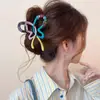 Presilha de cabelo flor de acetato simples e elegante para mulheres, novo modelo 2026, presilha para a parte de trás da cabeça, grampo para meio rabo de cavalo, presilha de tubarão