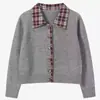 Jaqueta Suéter Costurada Falsa Coreana Duas Peças para Mulheres Nova Primavera e Outono 2025 Estilo Preppy Xadrez Solto Cardigan de Tricô Tendência