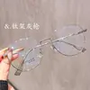10063 Marco poligonal ligero de titanio Gafas para miopía para estudiantes hombres y mujeres Venta al por mayor Textura Blanco Oro Rosa Gafas Planas