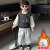 Conjunto de Suéter Empalmado de Otoño e Invierno para Niños 2025 Invierno Nuevo Sudadera de Terciopelo de una Pieza para Niño Pequeño Traje de Dos Piezas de Moda