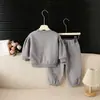 Conjunto Casual de Moda para Niñas de Primavera y Otoño, Conjunto Casual Informal Estilo Coreano para Niños con Mangas Abullonadas y Gato Kitty