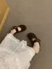 Sapatos Birkenstock com Forro de Fleece Retrô para Mulheres 2025 Novo Estilo de Inverno Sapatos Quentinhos e Peludos Sapatos Mary Jane de Uma Tira Sapatos de Algodão Mocassins