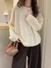 Outono Inverno 2026 Nova Malha de Lã Feminina Gola Redonda Crochê Camada Base Suéter Solto Preguiçoso Camada Interna Top