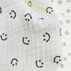 Estoque Disponível, Rosto Feliz Sorridente, Tecido Crepe Estampado de Algodão de Camada Dupla, Tecido para Roupas de Casa de Algodão para Bebê, Toalha de Baba