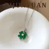 Nuevo Estilo de Moda Retro Versátil Collar de Trébol de Cuatro Hojas Microincrustado de Circonita Cadena de Clavícula de Lujo Ligero de Nicho de Alta Gama para Mujeres