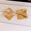 Brincos de Prata Banhados a Ouro 18K Real com Agulha de Prata, Padrão de Diamante, Estilo Minimalista de Personalidade Retrô, Brincos de Luxo Leve de Alta Qualidade