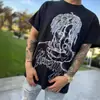 Camiseta con estampado de personaje de boceto pintado a mano de la marca de moda europea y americana Revenge, moda de verano para el campus, manga corta holgada, para hombre y mujer