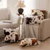 Almohada Manta de Felpa Larga Gruesa de Doble Cara con Estampado de Vaca Ins de Venta Caliente Transfronteriza con Textura de Animal para Ventana de Mirador y Decoración de Sala de Estar