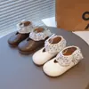 Zapatos de cuero estilo coreano para niñas 2026 primavera y otoño nueva moda zapatos de abuela simples zapatos para niñas zapatos de princesa para niños con suelas blandas