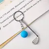 Chaveiro criativo em liga metálica com formato de raquete de badminton artificial, pingente para bolsa em formato de raquete de badminton, presente esportivo comemorativo.