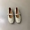 Sapatos Mary Jane Fada Suave 2026 Novo Francês Doce Camurça Tachinhas Bico Quadrado Tira Rasa Sapatos de Festa