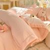 Juego de Cuatro Piezas de Cama de Terciopelo de Leche Tallado de Alto Peso Otoño e Invierno Antiestático Funda de Edredón con Doble Cara de Felpa Ropa de Cama