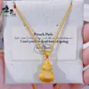 Tienda de Oro Mismo Estilo Collar de Calabaza Chapado en Oro con Terciopelo, Perlas y Incrustaciones de Diamantes, Sensación de Lujo Ligero de Alta Gama, Colgante de Calabaza con Incrustaciones de Diamantes para Mujer