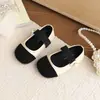 Zapatos de Cuero para Niñas, Mocasines Pequeños Estilo Chanel, Nuevos Zapatos Mary Jane de Princesa para Primavera y Otoño 2026, Zapatos de Salón Modernos de Suela Blanda