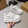 Zapatillas blancas para mujer con aumento interno de altura de 8 cm, modelo nuevo 2026, versátiles para todas las estaciones, plataforma, suela gruesa, deportivas casuales para personas bajitas