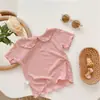 Camiseta de Verano de Manga Corta para Niña, Elegante Marca de Moda Infantil Estilo Coreano Cuello de Muñeca Borde con Volantes Color Sólido Manga Media