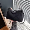 Bolso de Hombro de Felpa Simple Ins Retro Estilo Coreano 2025 Ropa de Trabajo de Otoño e Invierno para Mujer Bolso de Mano de Moda de Gran Capacidad