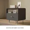 Mesita de noche de madera maciza, mueble de dormitorio color crema, pequeño armario de almacenamiento para mesita de noche tapizado suave, nuevo modelo 2023, estilo moderno simple