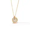 Collar de titanio y acero con diseño de nicho de circón microincrustado transfronterizo para mujer, cadena para clavícula de temperamento versátil, colgante de moda, venta al por mayor