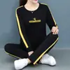 Conjunto Deportivo para Mujer Tallas Grandes para Primavera y Otoño 2026, Nuevo Estilo Atuendo de Mamá, Sudadera y Pantalones Largos, Elegante Conjunto Casual de Dos Piezas