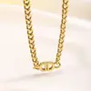 Cadena cubana de acero de titanio de moda hip-hop europea y americana, personalidad ins estilo collar de acero de titanio doble D de oro de 18 quilates al por mayor, no se decolora
