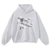 Sudadera Lavada Retro de Metal con Estampado de Letras y Patrón de Fuente Artística Plateada Brillante, Corte Holgado, Hombro Caído, Sudadera de Moda