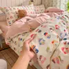Conjunto de quatro peças de gaze plissada genuína Classe A, estilo nuvem, pequeno e fresco, dupla camada, adequado para dormir sem roupa, capa de edredom de desenho animado, lençol, roupa de cama