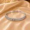 Pulsera de Circonita Simple de Moda Europea Venta Caliente Diseño de Alta Gama Lujo Ligero Temperamento Pulsera Clásica Versátil