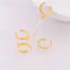 Venta al por mayor de fábrica Pendientes de clip sin dolor con aros 12 mm Pendientes sin perforación Brazaletes para oreja de estrella de cinco puntas personalizados