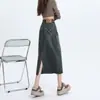 Saia jeans retrô feminina 2025 nova primavera e outono verão cintura alta em A longa justa fenda no quadril.