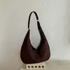 Bolso de mujer de gran capacidad, nuevo bolso de hombro vintage de gamuza otoño 2026, bolso cruzado exquisito y versátil para el día a día