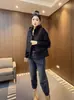 Chaqueta corta de estilo coreano con capucha y cordón, tipo dos piezas falsas, para mujer, nuevo modelo primavera y otoño 2026, corte holgado, adelgazante, versátil, adecuada para mujeres petite