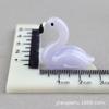 Accesorios de cisne miniatura resina accesorios de animales musgo adornos de micro paisaje DIY material colgante llavero al por mayor
