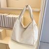 Moda Transfronteiriça Bolsa de Ombro Grande para Deslocamento de Grande Capacidade Bolsa Grande Feminina 2025 Nova Versátil Estudante Retrô Bolsa Transversal