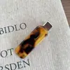 Grampo de Cabelo Francês de Acetato com Etiqueta Dourada, Elegante, Compacto, Presilha para Franja Lateral, Presilha Bico de Pato