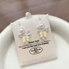 Pendientes de Cristal y Perla con Lazo y Hoja Frescos, Clavos Elegantes y Sencillos, Pendientes Únicos y de Moda, Colgantes Pequeños Distintivos