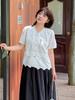 Ropa coreana Inno para mujer de talla grande, estilo coreano, blusa de cuello en V suave y elegante, top nuevo de verano dulce de manga corta 252551