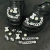 2026 Moda Nuevo Versátil Zueco de Oso con Cuentas Accesorios para Zapatos DIY Dijes Desmontables para Zapatos Hebillas de Zapatos de Alta Gama